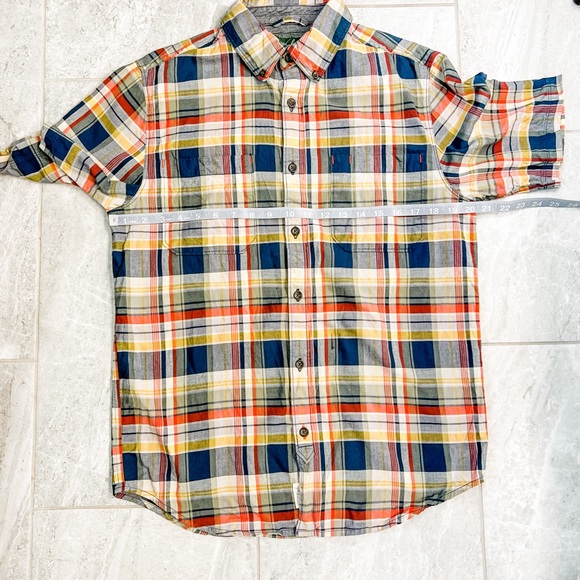 Woolrich Multicolor Plaid Short Sleeve Collared Button Down Shirt Size Medium - Picture 6 of 8